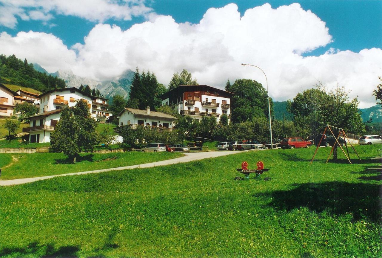 Sporting Hotel Club Pelos Exterior photo